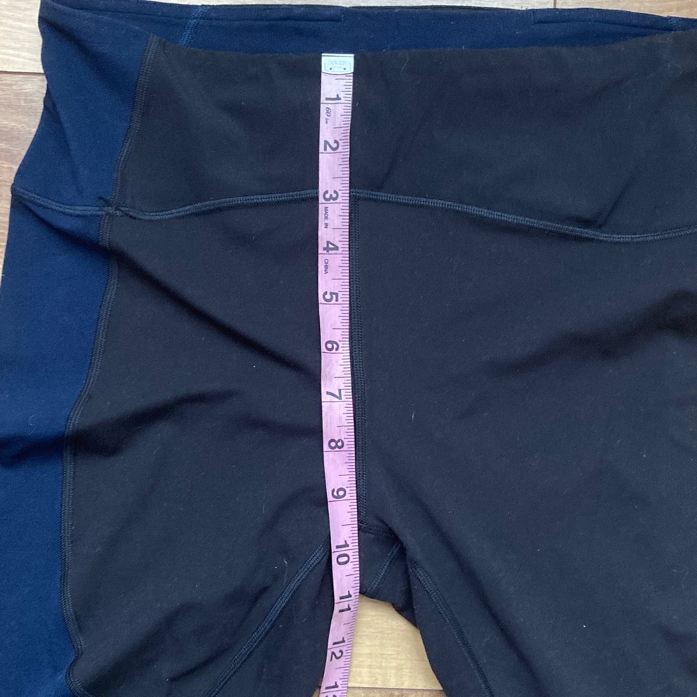 Lululemon Nulu Color Block High Rise Crop - Picture 11 of 11
